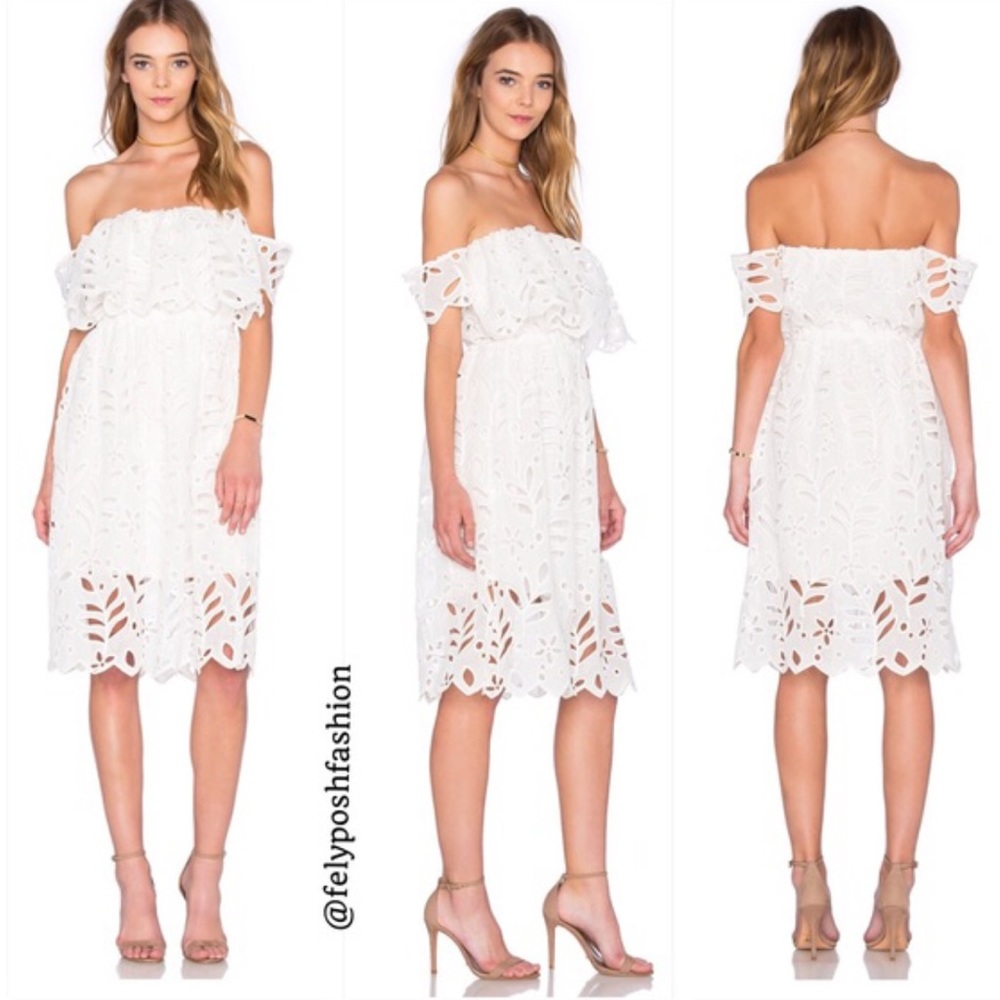 Reverse Elope White Off Shoulder Dreamy Dress